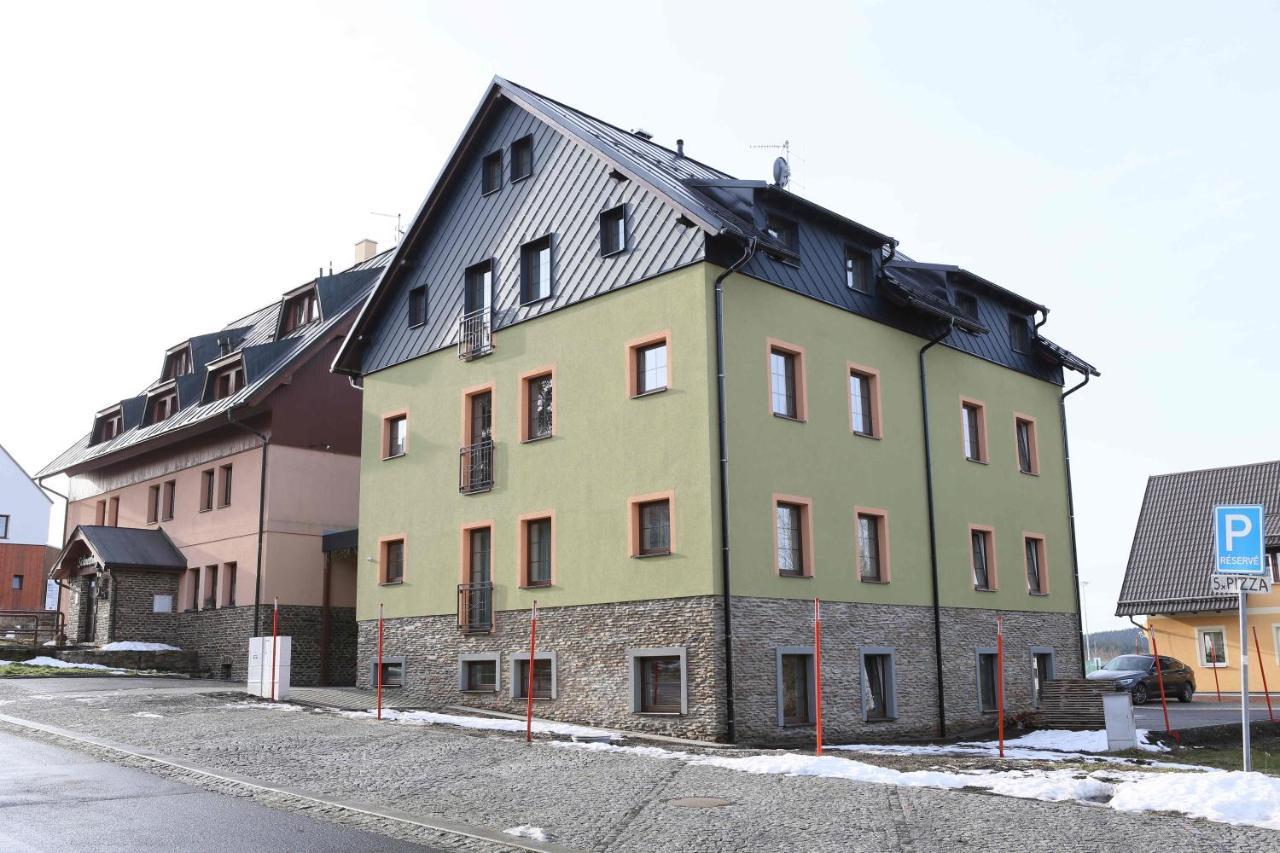Apartmany Aura Boží Dar Εξωτερικό φωτογραφία
